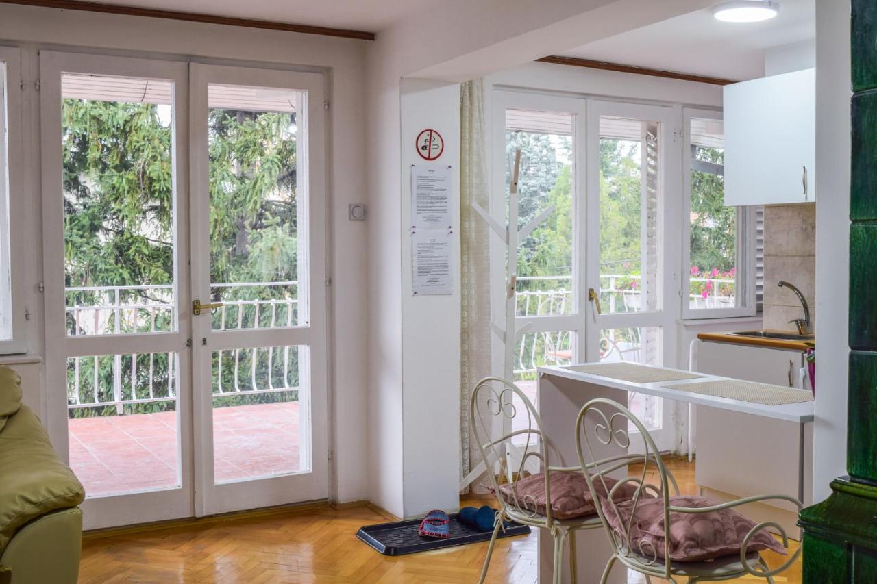 White House With Sauna And Jacuzzi Novi Sad Luaran gambar